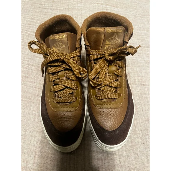 Women's Reebok Club C Geo Mid High Top Sneakers Brown/Tan Size 8 - Picture 2 of 5